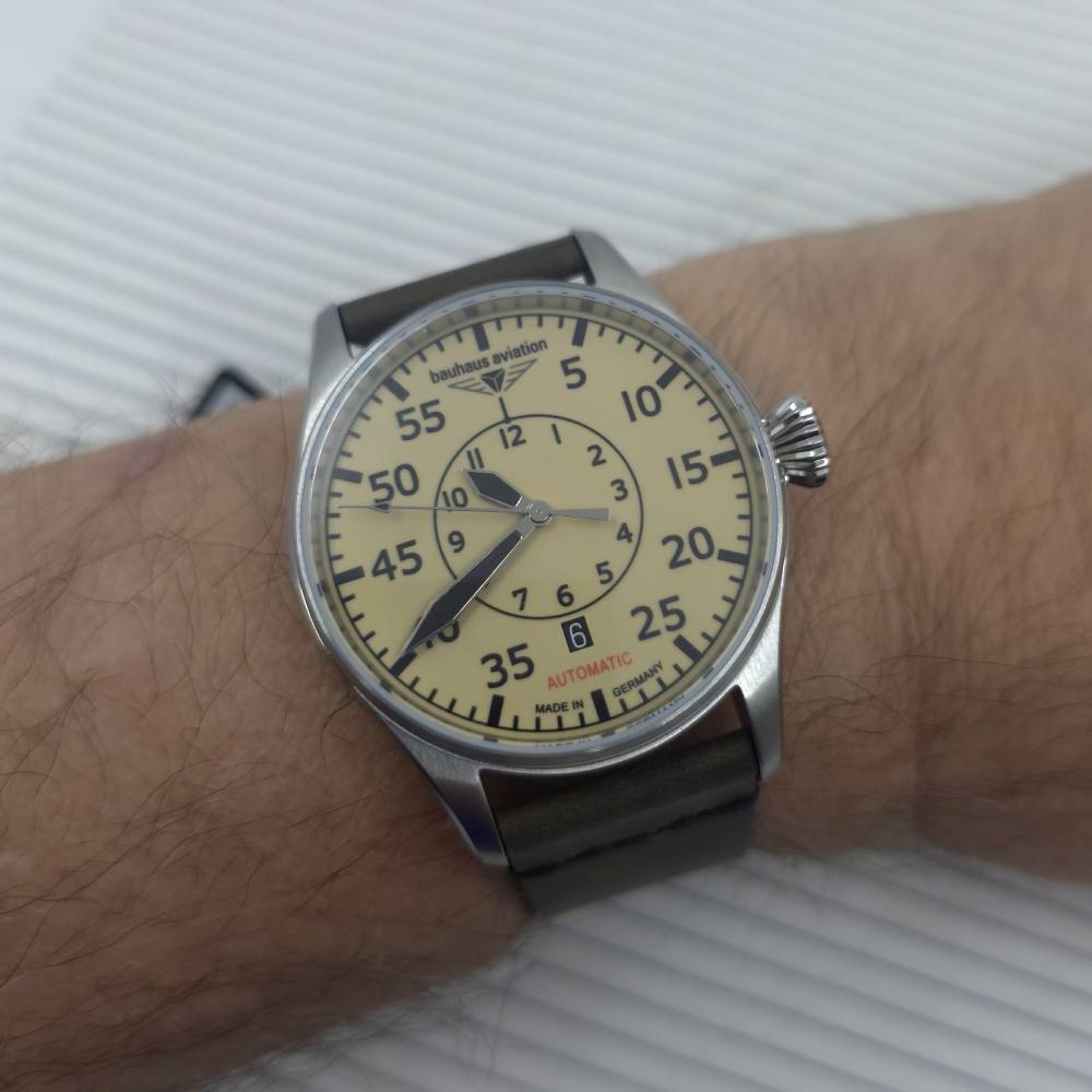 Bauhaus Aviation – Ref. 2756-5, Gut – 8/18