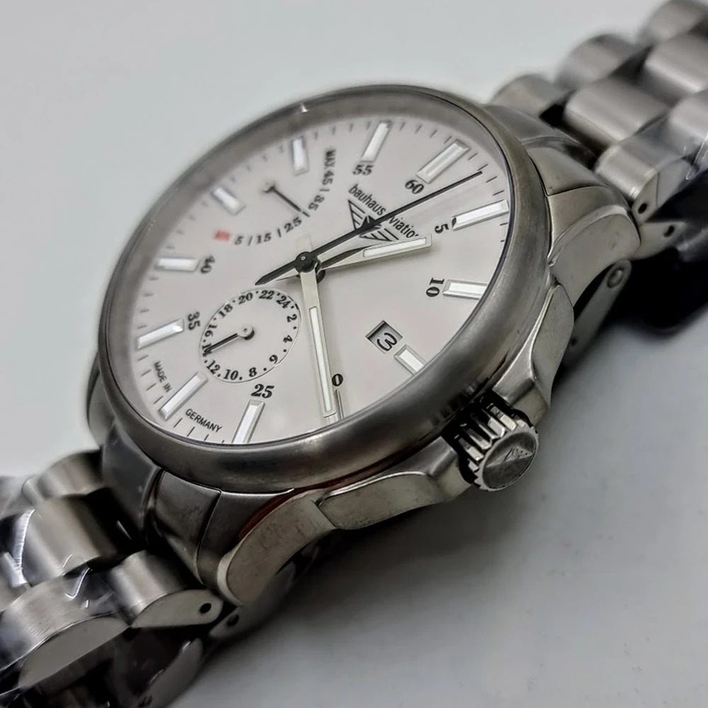 Bauhaus Aviation Titanium Power Reserve – Ref. 2860M-5, Gut – 5/15