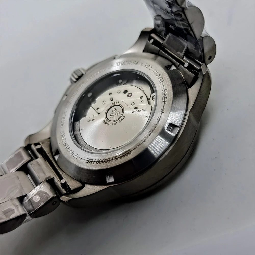 Bauhaus Aviation Titanium Power Reserve – Ref. 2860M-5, Gut – 15/15