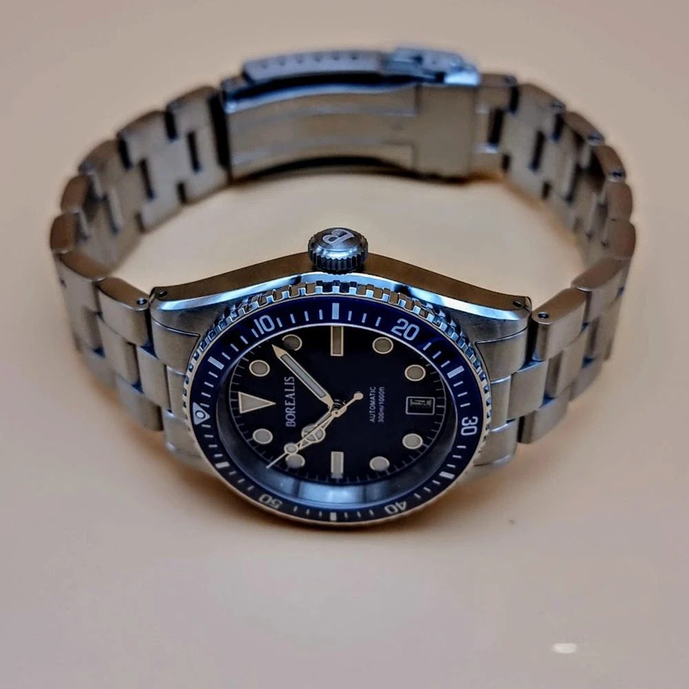 Borealis Bull Shark – Ref. BBSV2BC, Neu – 5/15