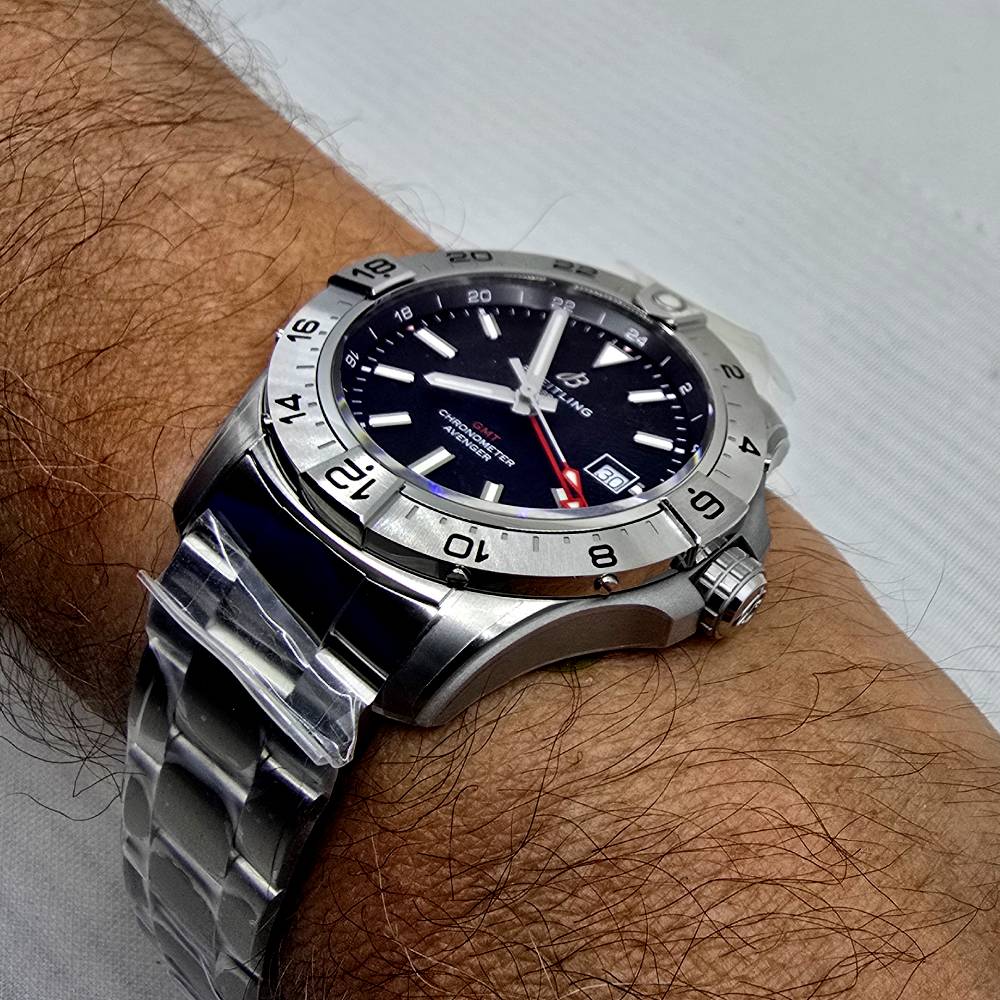 Breitling Avenger – Ref. A32320101B1A1, Gut – 10/16