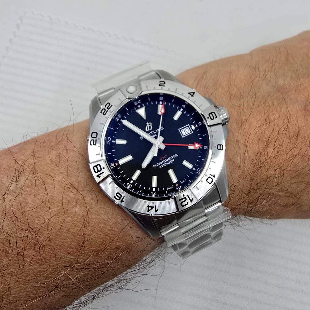 Breitling Avenger – Ref. A32320101B1A1, Gut – 13/16