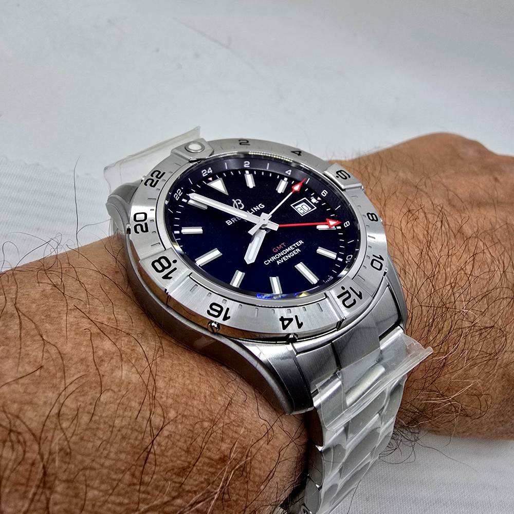 Breitling Avenger – Ref. A32320101B1A1, Gut – 15/16