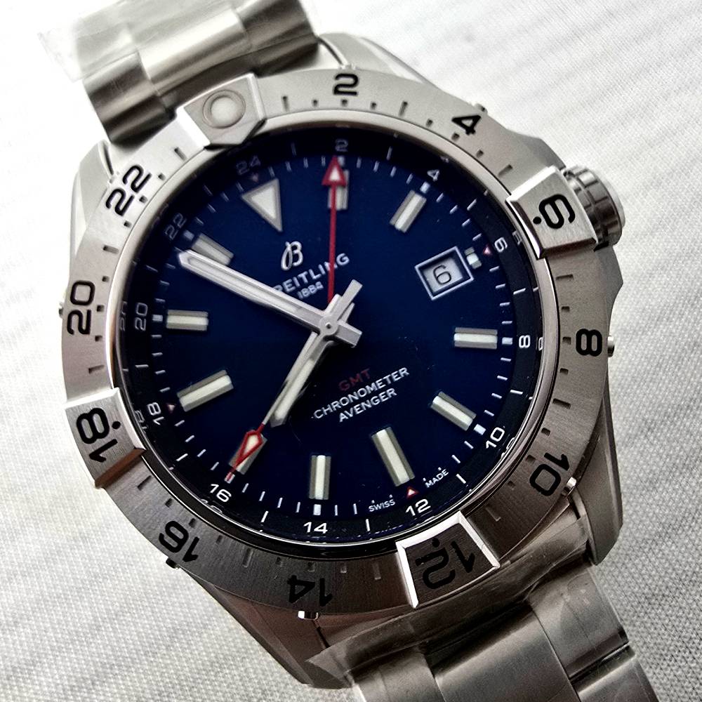 Breitling Avenger – Ref. A32320101C1A1, Gut – 1/15