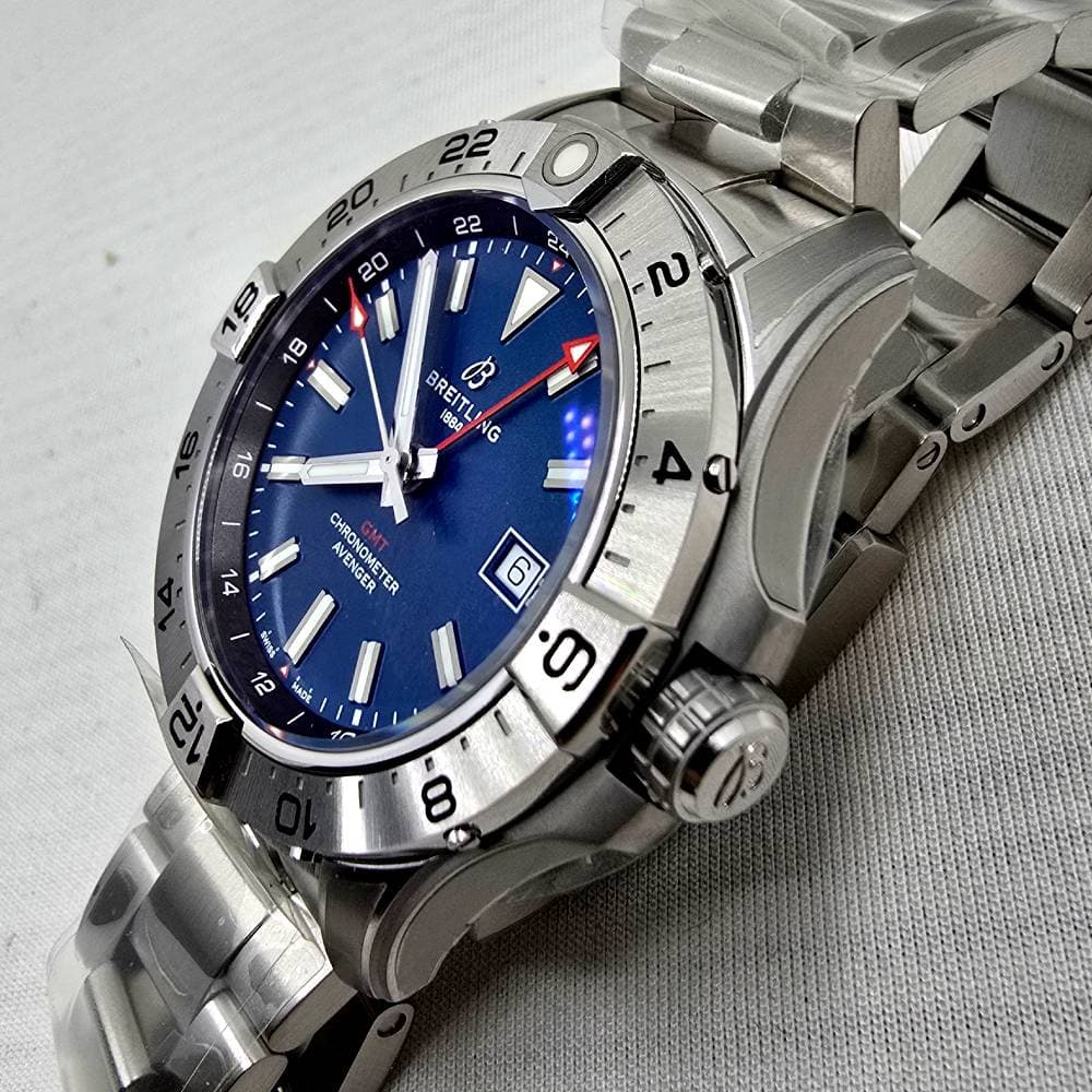 Breitling Avenger – Ref. A32320101C1A1, Gut – Bild 2/15