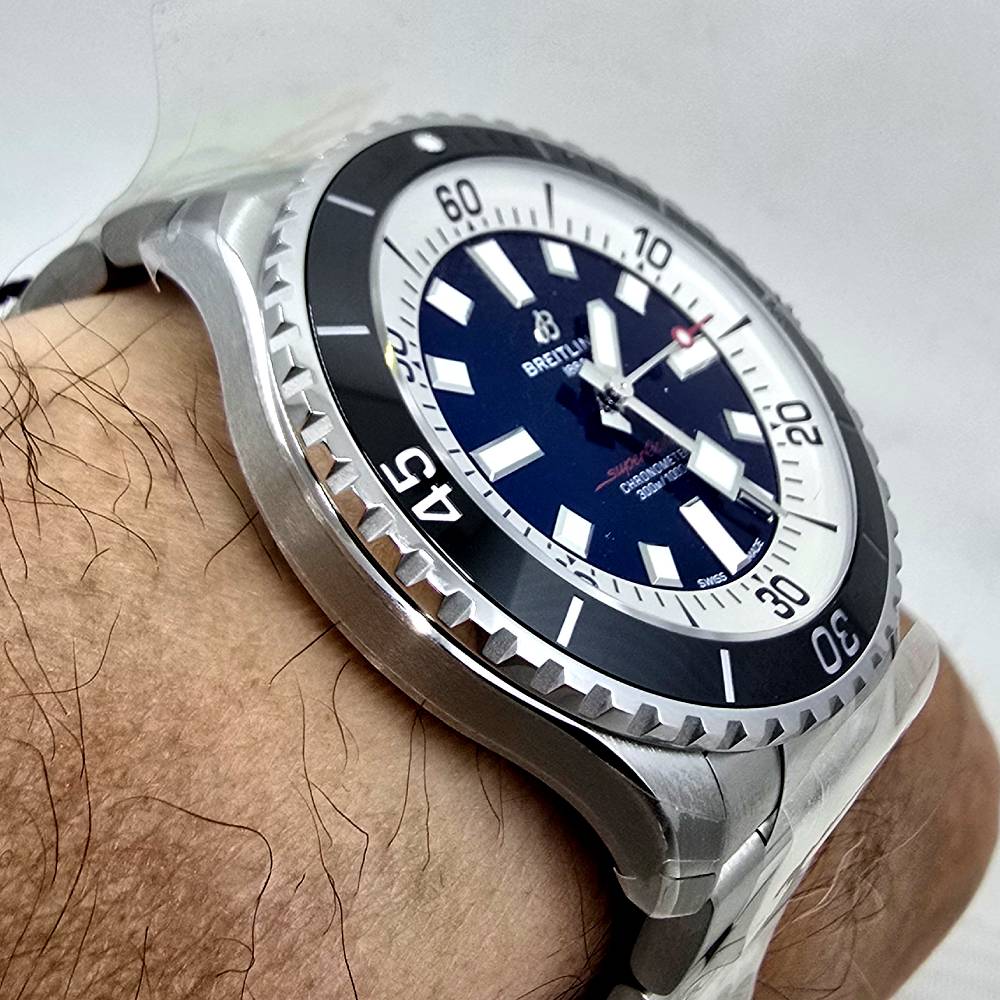 Breitling Superocean – Ref. A17376211C1A1, Gut – 9/15