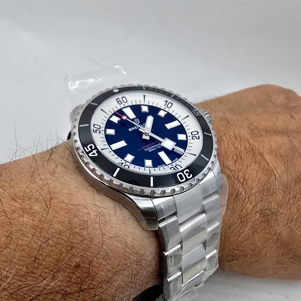 Breitling Superocean – Ref. A17376211C1A1, Gut – 14/15