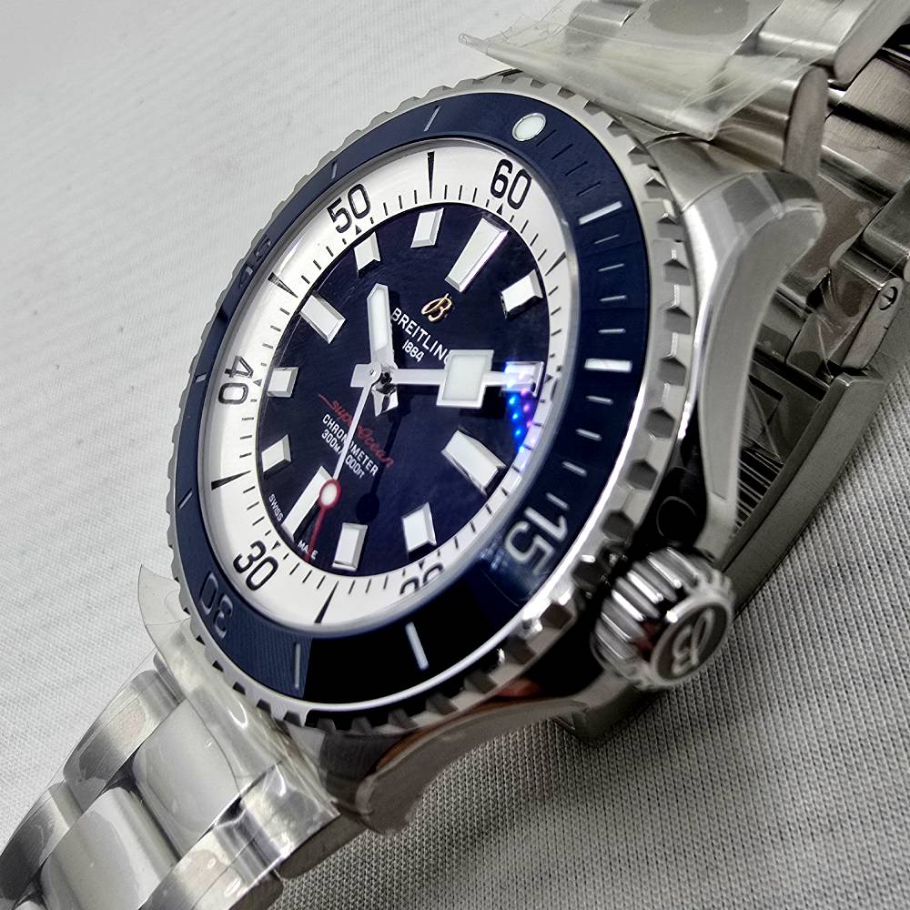 Breitling Superocean – Ref. A173778E71C1A1, Gut – 2/15