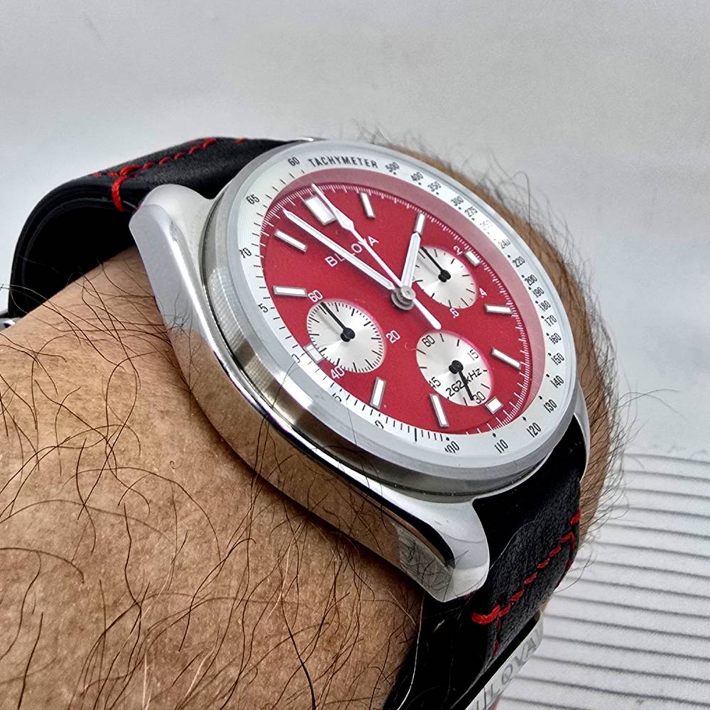 Bulova Lunar Pilot Chronograph Blood Moon – Ref. 96K115, Gut – 9/17