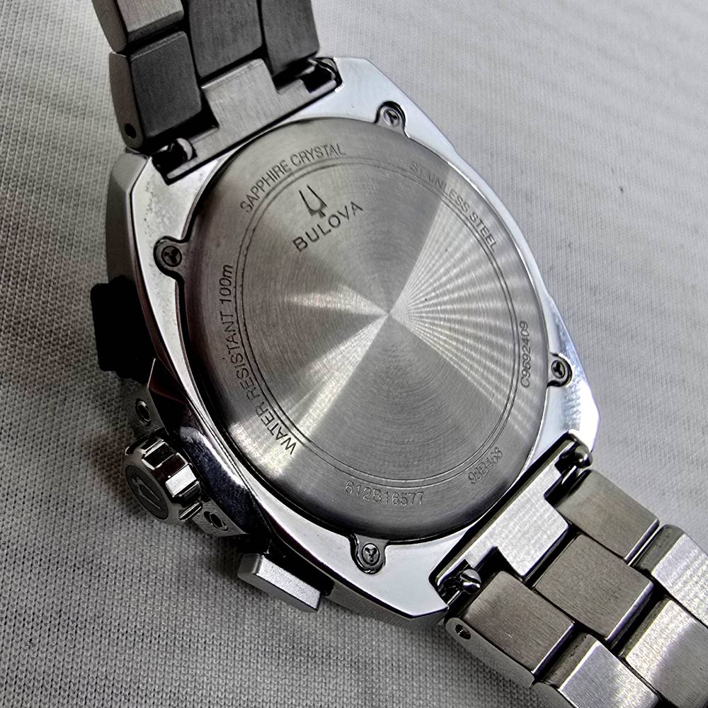 Bulova Racer Chronograph – Ref. 98B468, Gut – 12/17