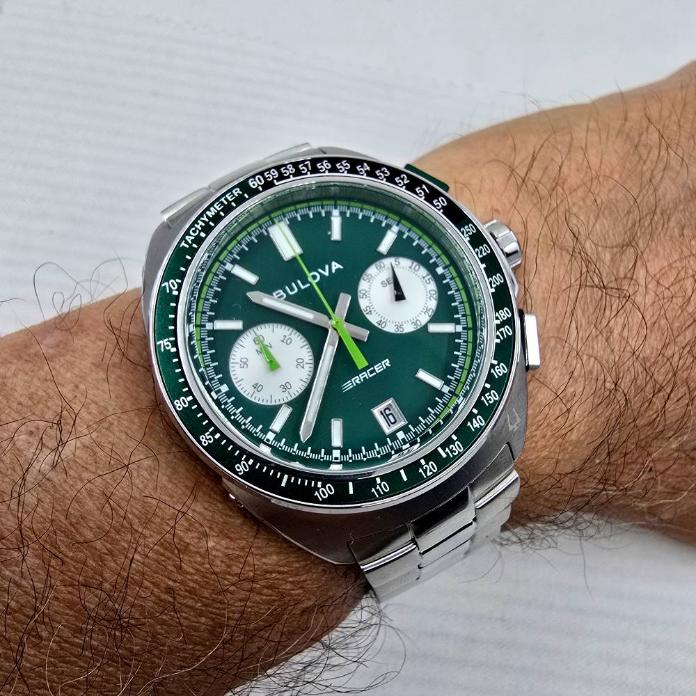 Bulova Racer Chronograph – Ref. 98B468, Gut – 17/17