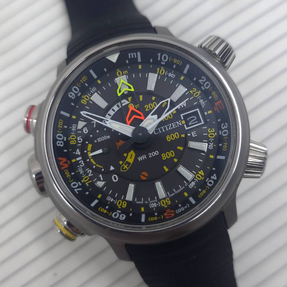 Citizen Eco Drive – Ref. BN4021-02E, Gut – 5/19