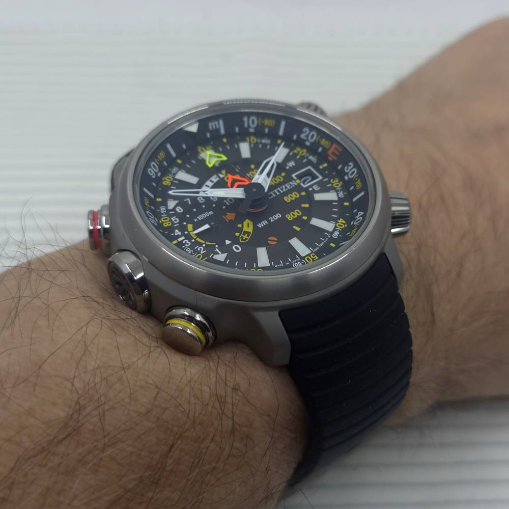 Citizen Eco Drive – Ref. BN4021-02E, Gut – 17/19
