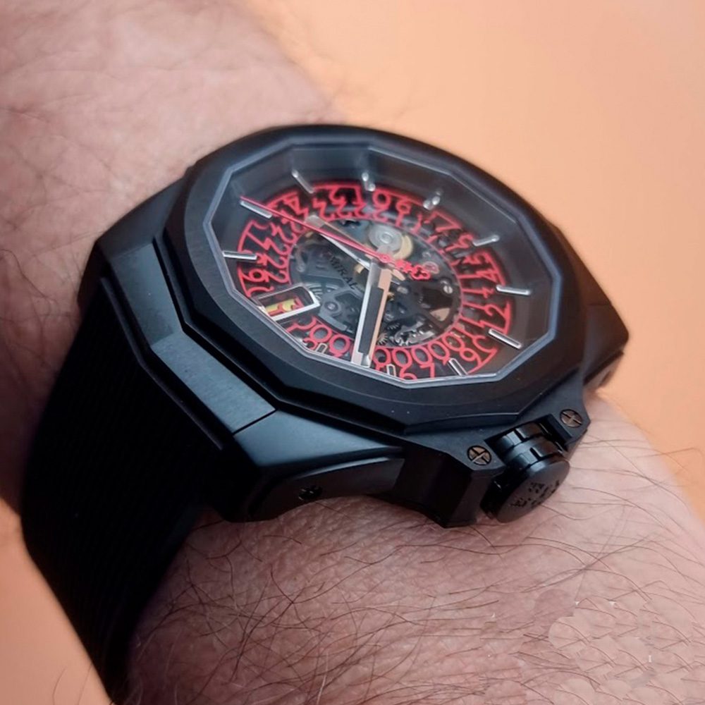 Corum Admiral's Cup – Ref. A082/03685 – 082.406.95/F371 NO10, Gut – 4/16