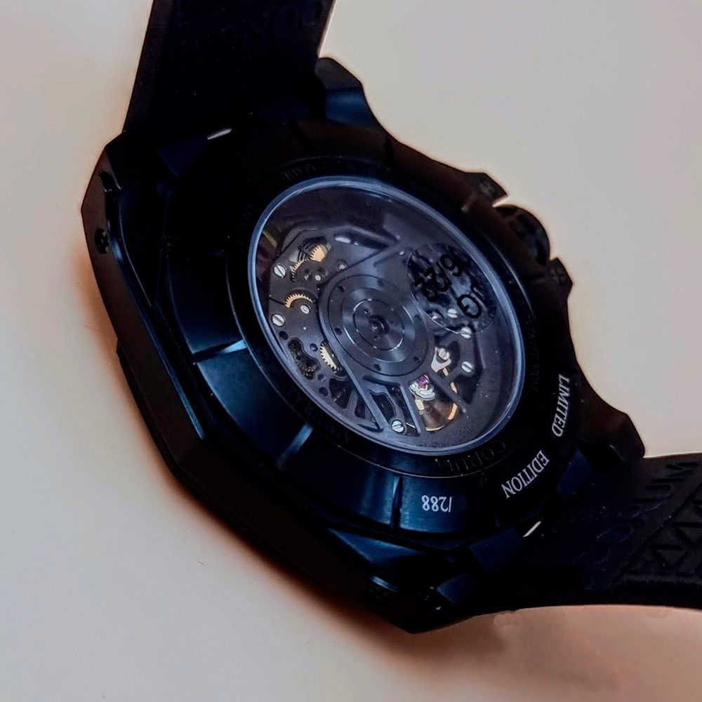 Corum Admiral's Cup – Ref. A082/03685 – 082.406.95/F371 NO10, Gut – 7/16