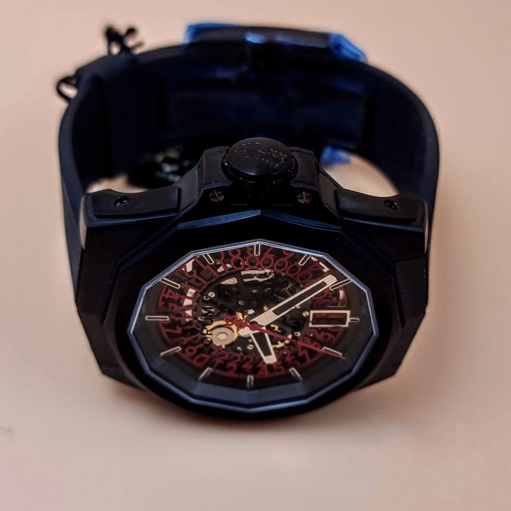 Corum Admiral's Cup – Ref. A082/03685 – 082.406.95/F371 NO10, good – 8/16