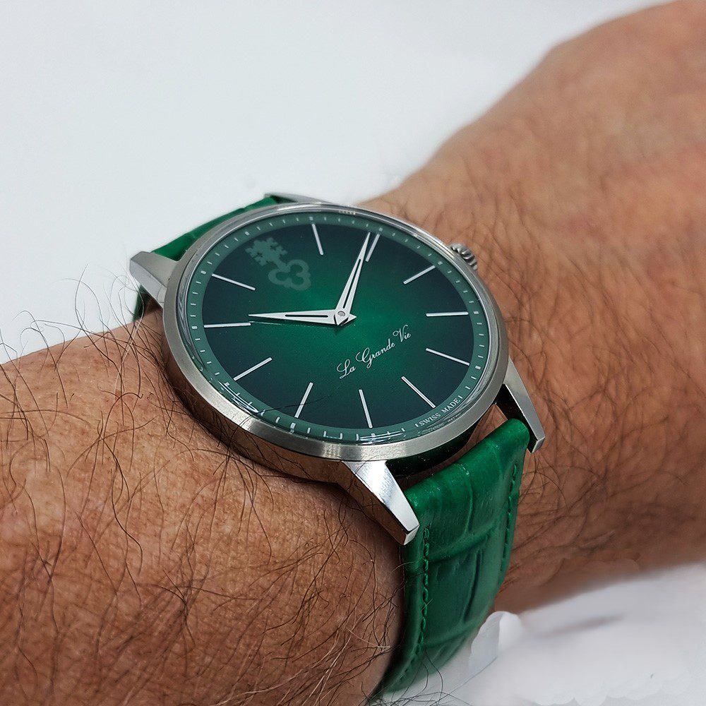 Corum Heritage – Ref. 082.750.04/0057 LG07, Gut – 11/16