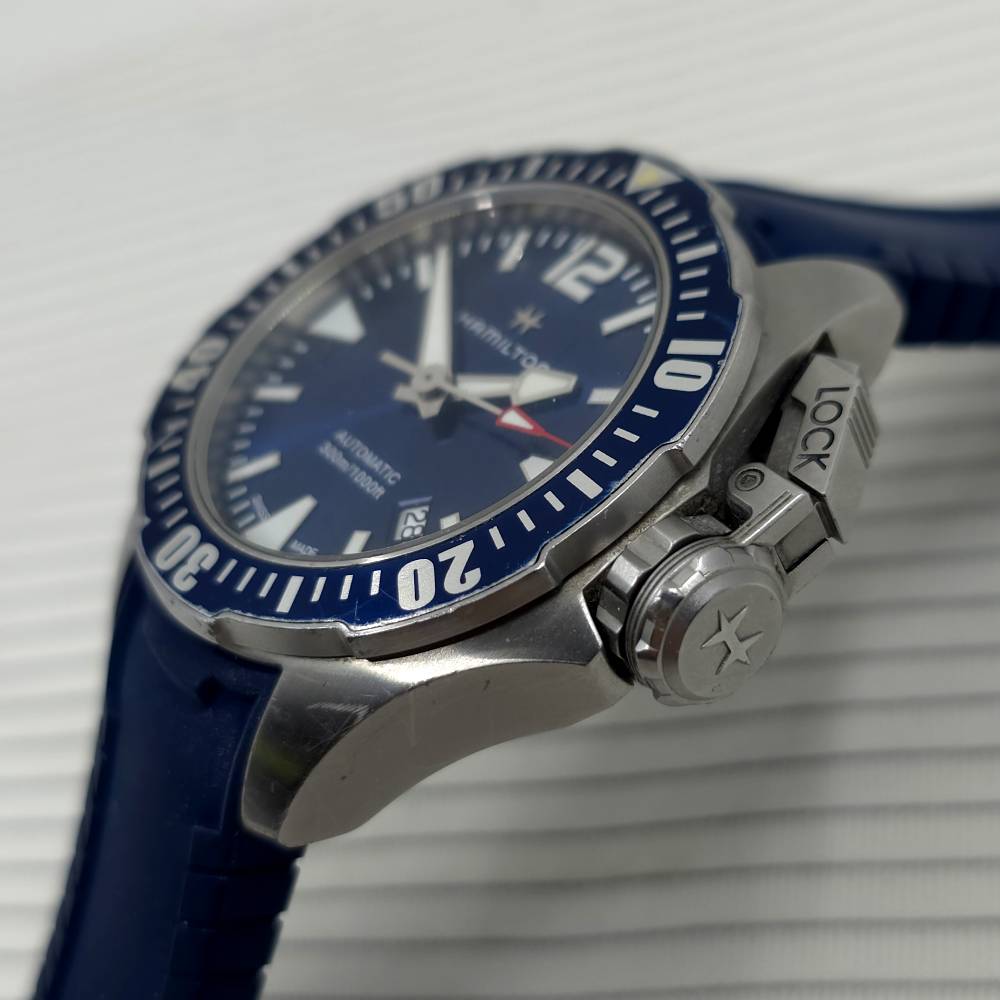 Hamilton Khaki Navy – Ref. H77705345, Gut – 6/18