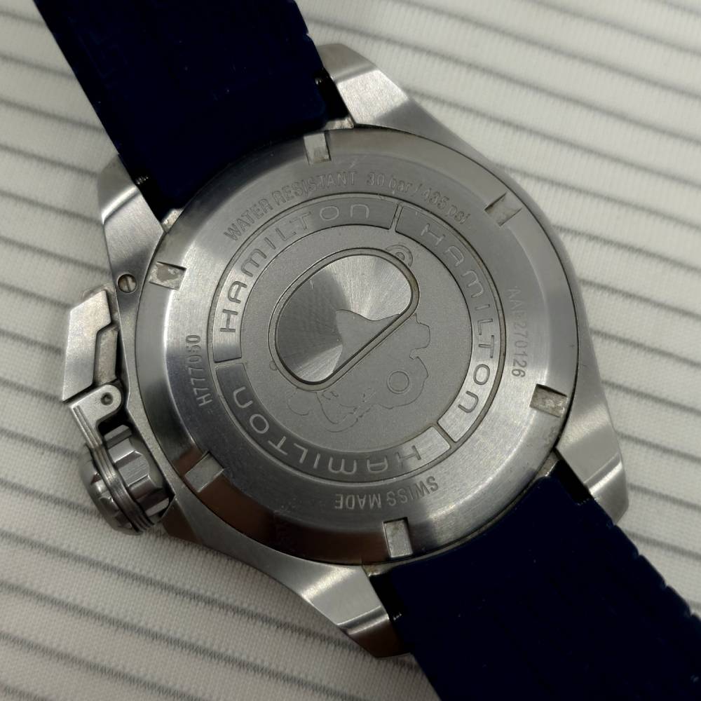 Hamilton Khaki Navy – Ref. H77705345, Gut – 7/18