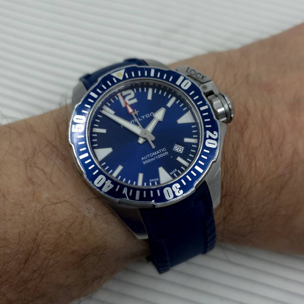 Hamilton Khaki Navy – Ref. H77705345, Gut – 10/18