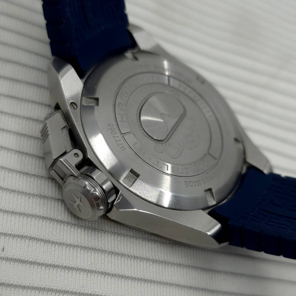 Hamilton Khaki Navy – Ref. H77705345, Gut – 17/18