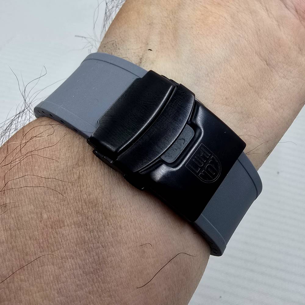 Luminox Master Carbon Seal – Ref. XS.3862, Gut – 4/16