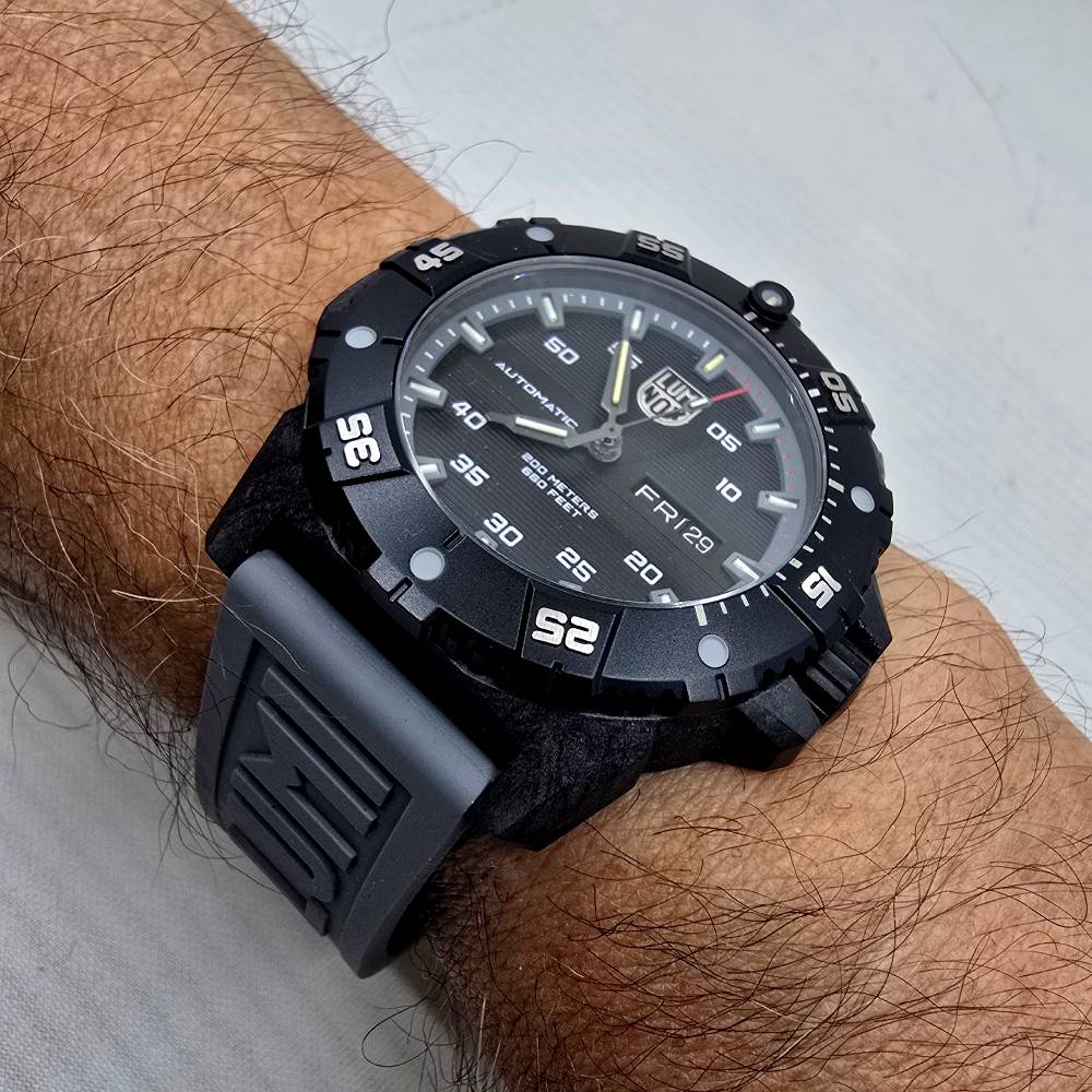 Luminox Master Carbon Seal – Ref. XS.3862, Gut – 6/16