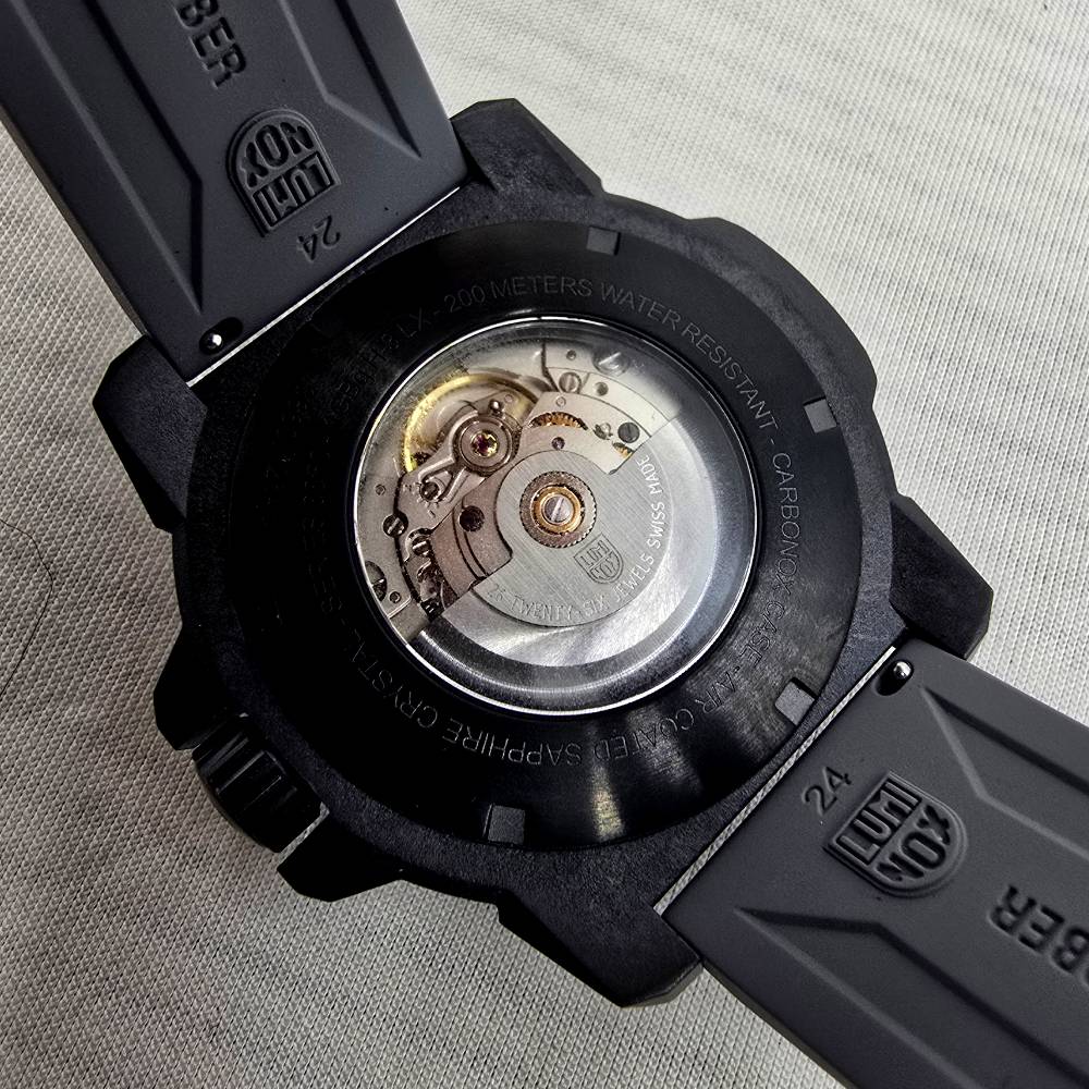 Luminox Master Carbon Seal – Ref. XS.3862, Gut – 7/16
