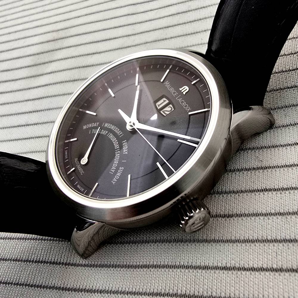 Maurice Lacroix Les Classiques – Ref. LC6358-SS001-33E, Gut – 11/18