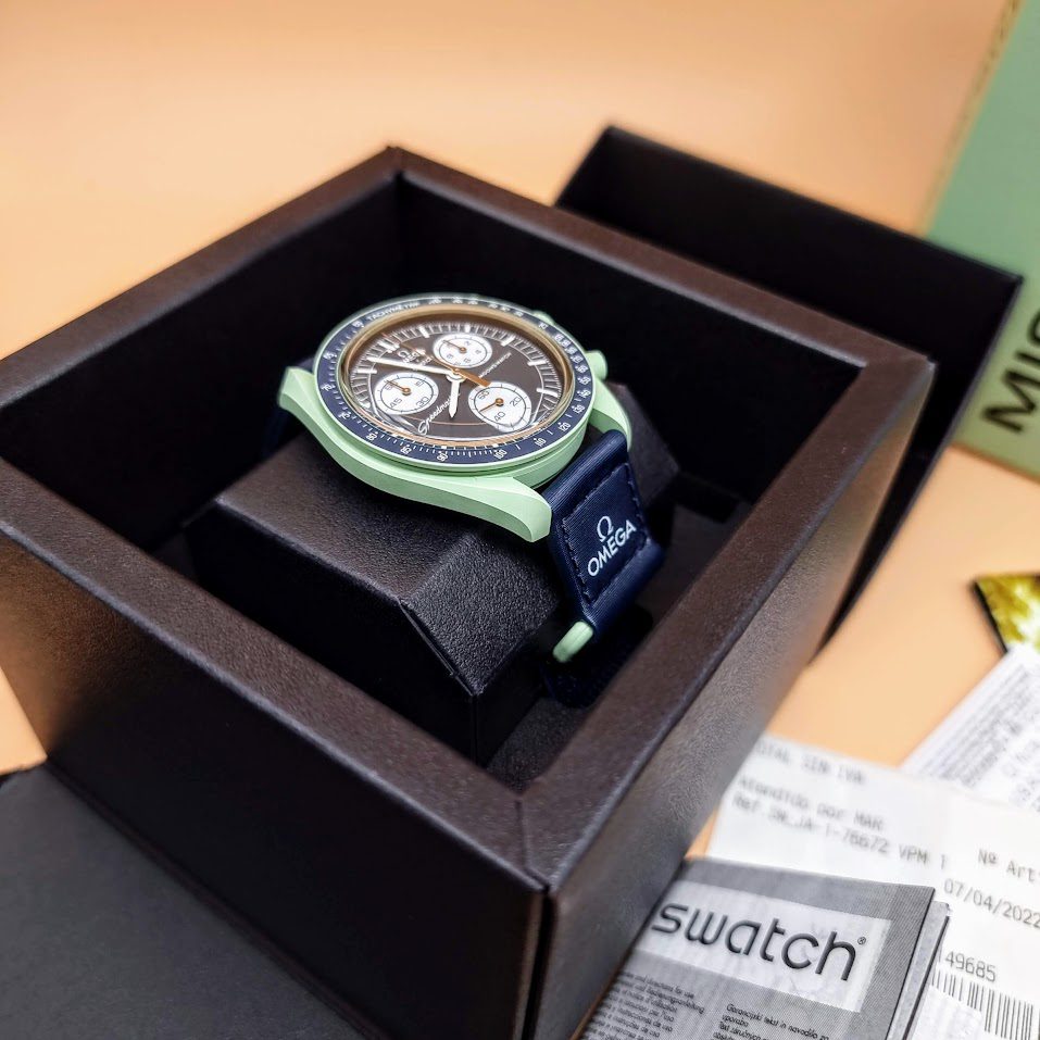 Swatch Moonswatch – Ref. SO33G100, Gut – 19/21