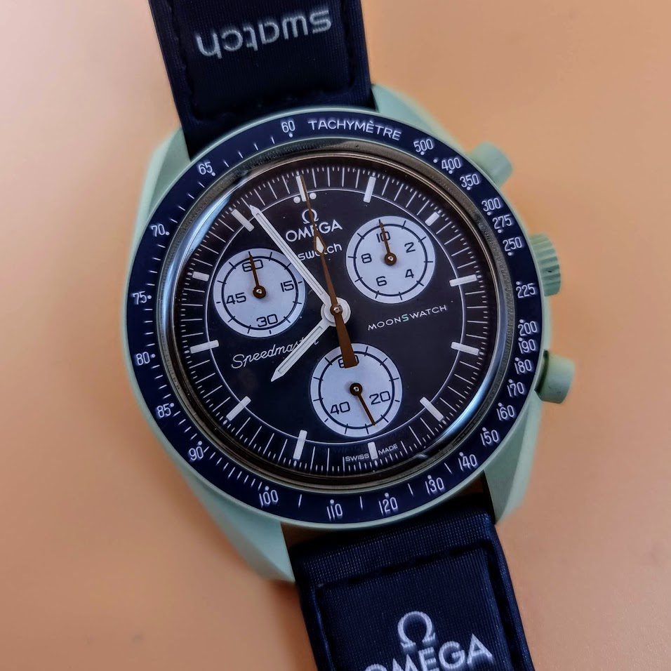 Swatch Moonswatch – Ref. SO33G100, Gut – 21/21