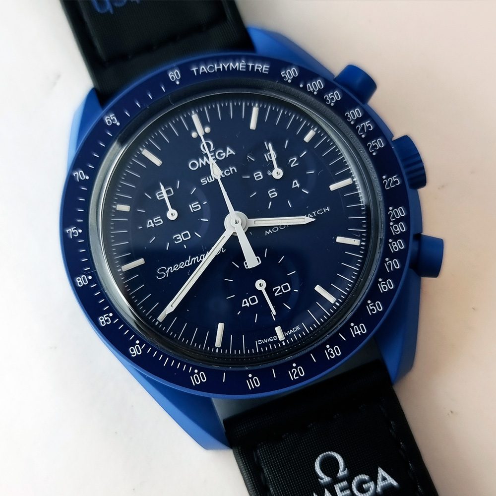 Swatch Moonswatch – Ref. SO33N100, Gut – 2/18