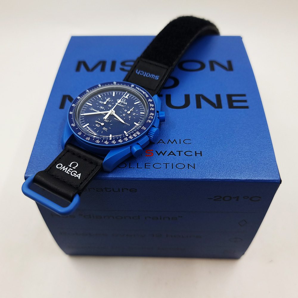 Swatch Moonswatch – Ref. SO33N100, Gut – 4/18