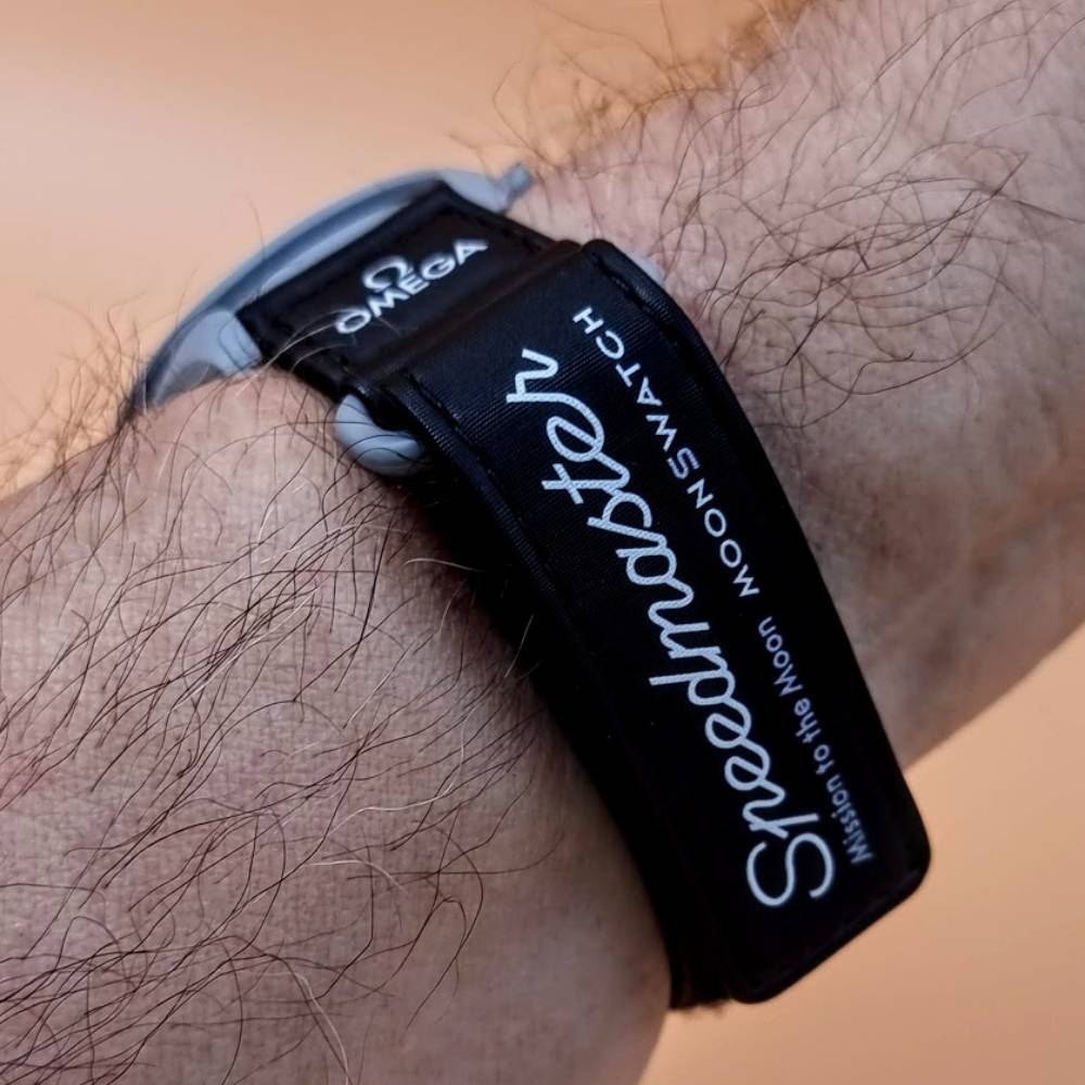 Swatch Moonswatch – Ref. SO33M100, Neu – 4/21