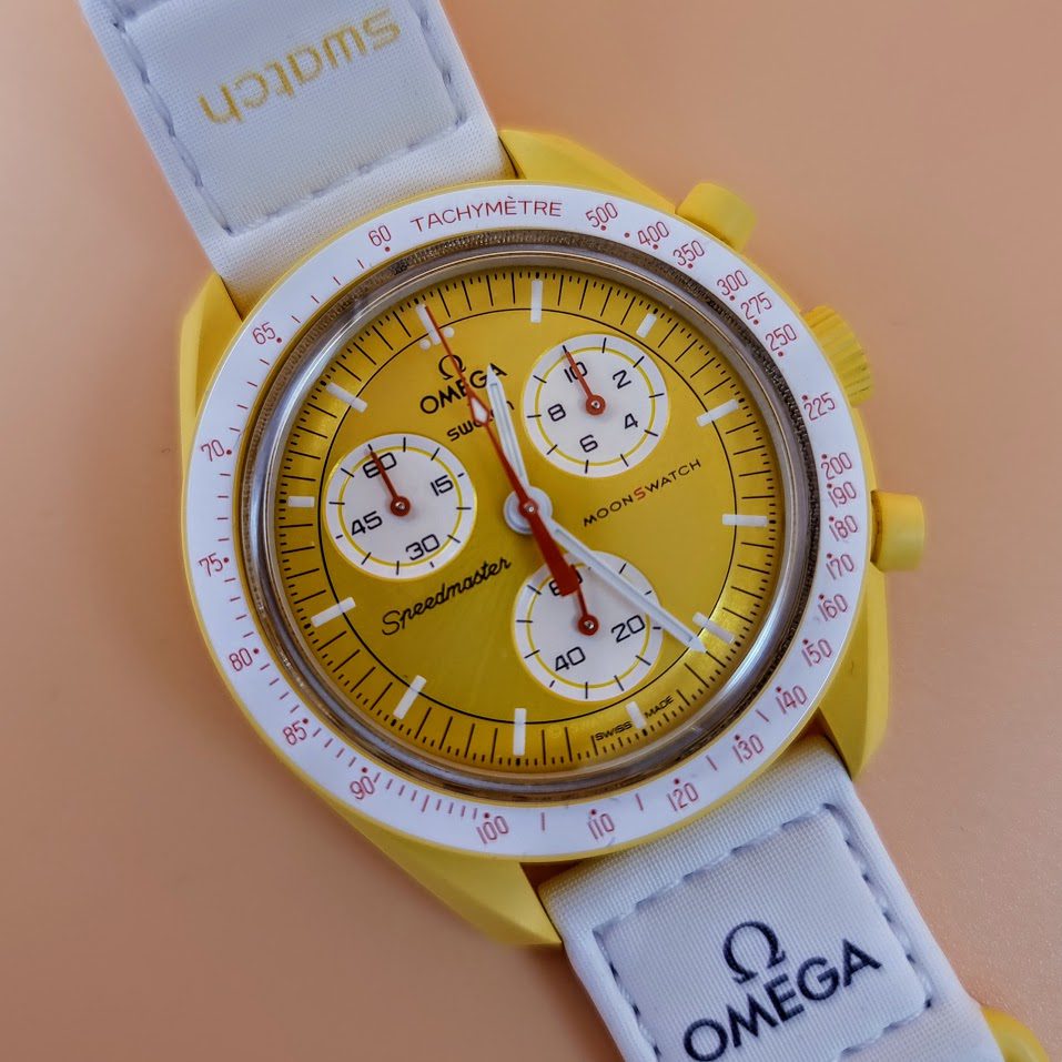 Swatch Moonswatch – Ref. SO33J100, Gut – 5/17