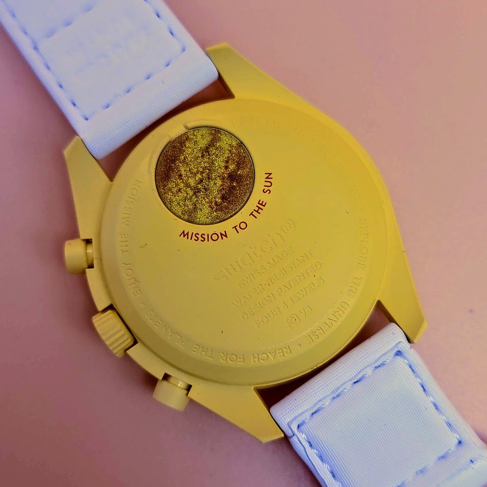 Swatch Moonswatch – Ref. SO33J100, Gut – 7/17