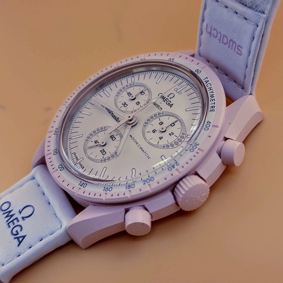 Swatch Moonswatch – Ref. SO33P100, Gut – 7/17