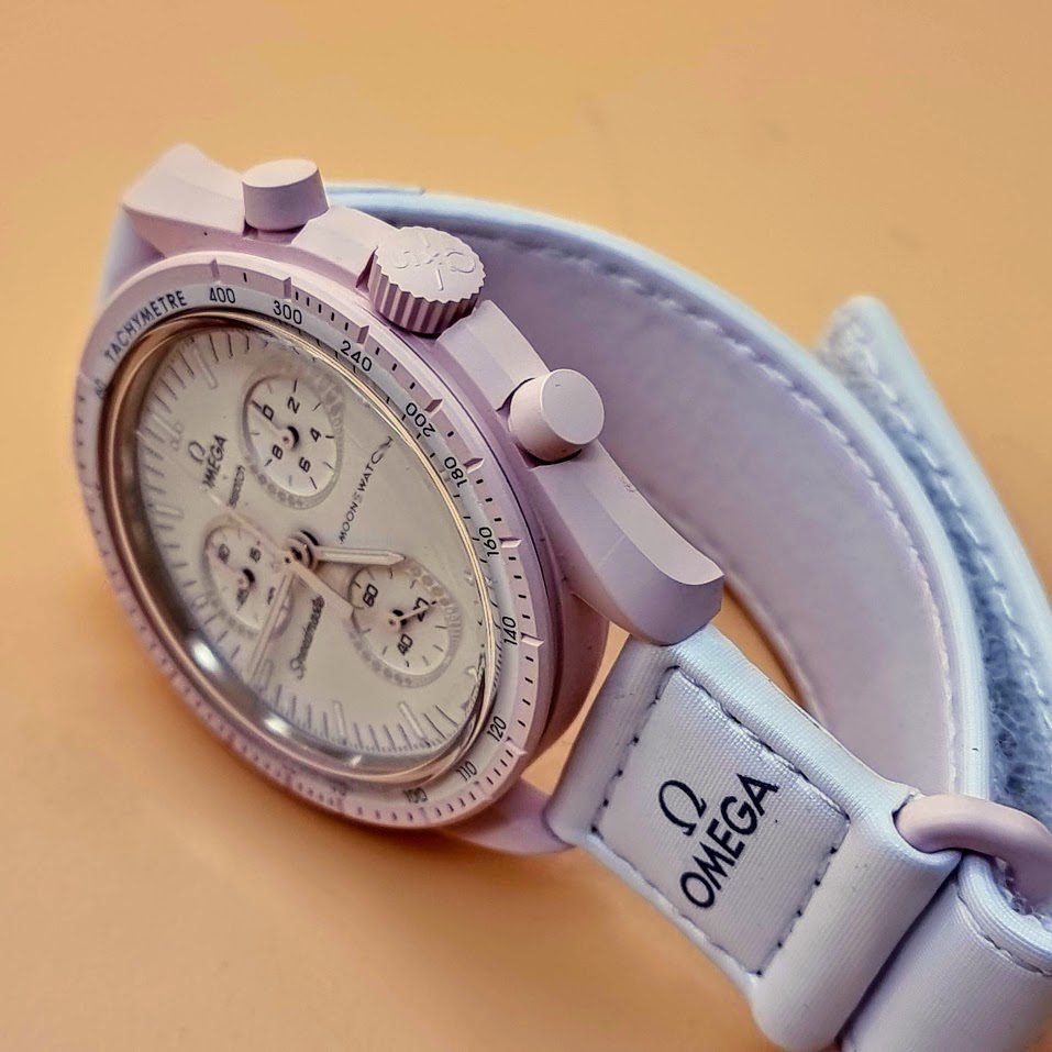 Swatch Moonswatch – Ref. SO33P100, Gut – 17/17