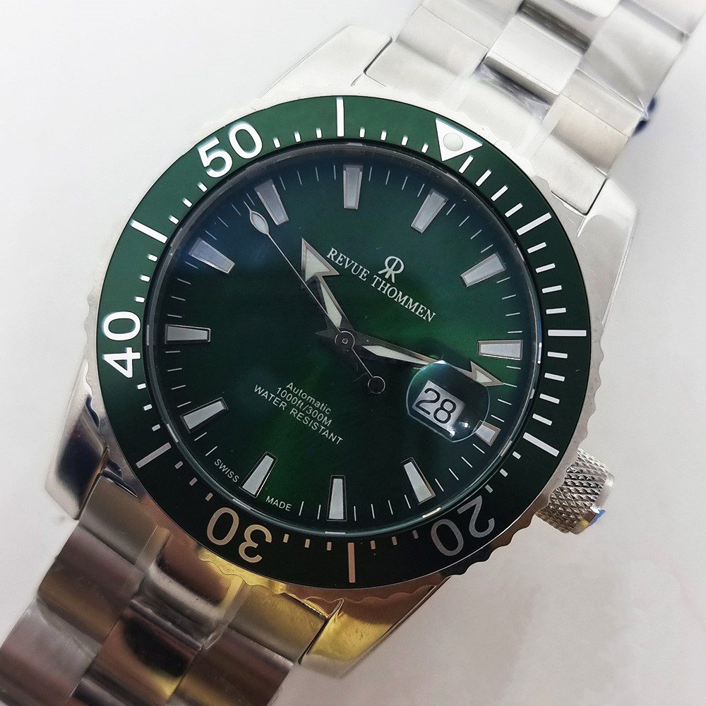 Revue Thommen Airspeed – Ref. 17030.2134, Gut – 1/21