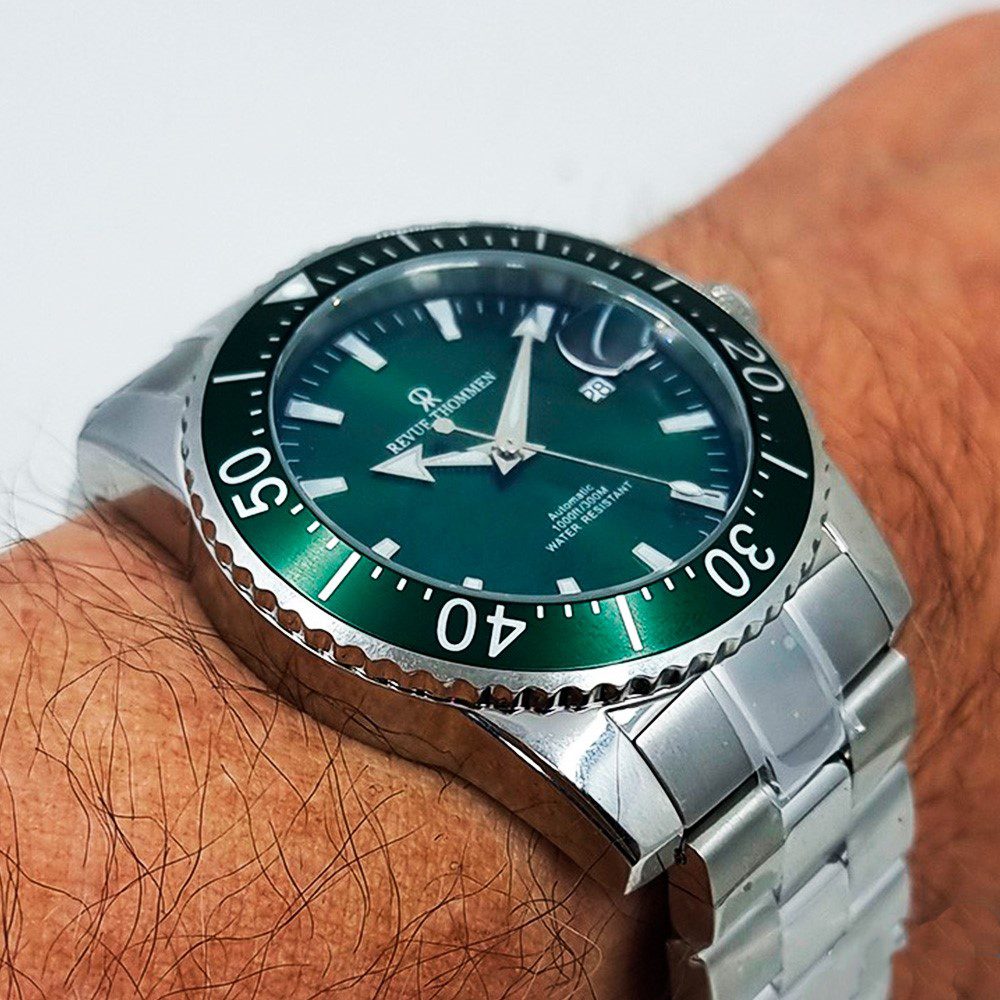 Revue Thommen Airspeed – Ref. 17030.2134, Gut – 10/21