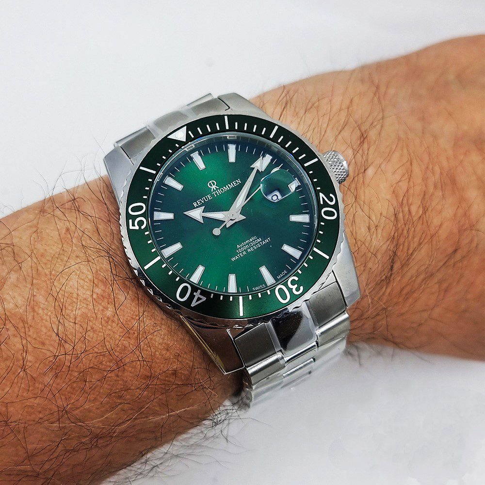 Revue Thommen Airspeed – Ref. 17030.2134, Gut – 12/21