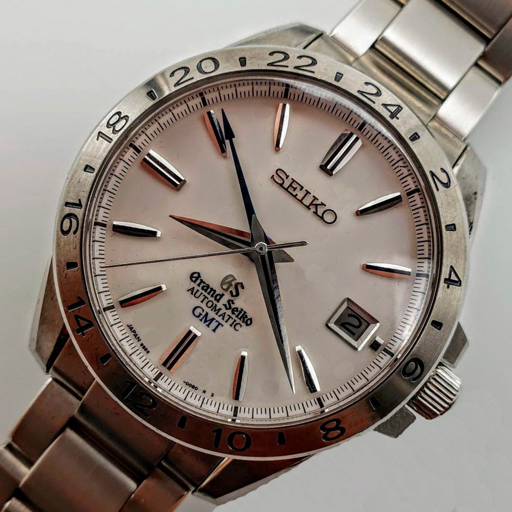 Grand Seiko Sport Collection GMT – Ref. SBGM025, Gut – 1/16