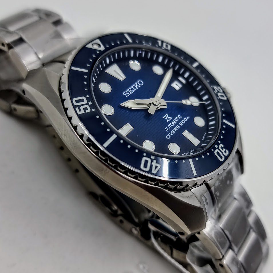 Seiko Prospex Divers – Ref. SPB321J1, Gut – 12/21
