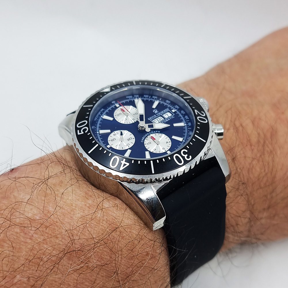 Revue Thommen Airspeed – Ref. 17030.6525, Gut – 18/20