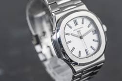 Patek Philippe Nautilus – Ref. 5711/1A-011, Wie neu – Bild 2/16