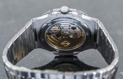 Patek Philippe Nautilus – Ref. 5711/1A-011, Wie neu – 15/16
