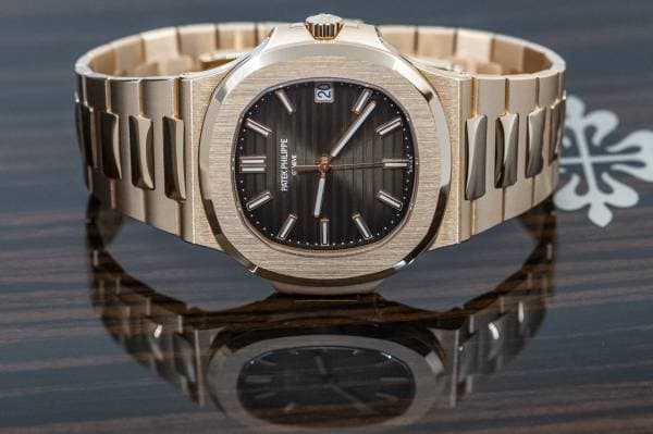 Patek Philippe Nautilus – Ref. 5711/1R-001, Wie neu