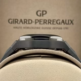 Girard Perregaux Laureato – Ref. 81060-21-492-FH3A, Sehr gut – 9/18