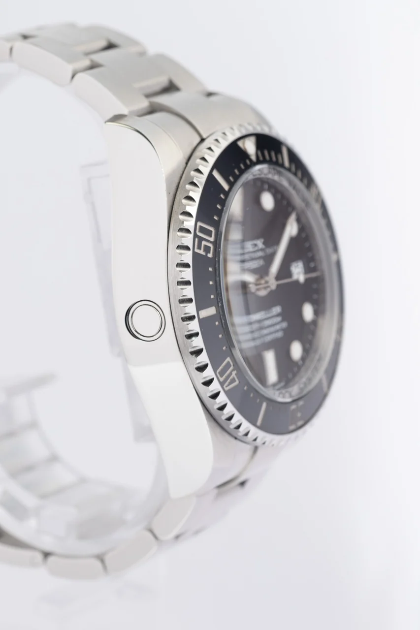 Rolex Sea-Dweller – Ref. 136660, Sehr gut – Bild 2/10