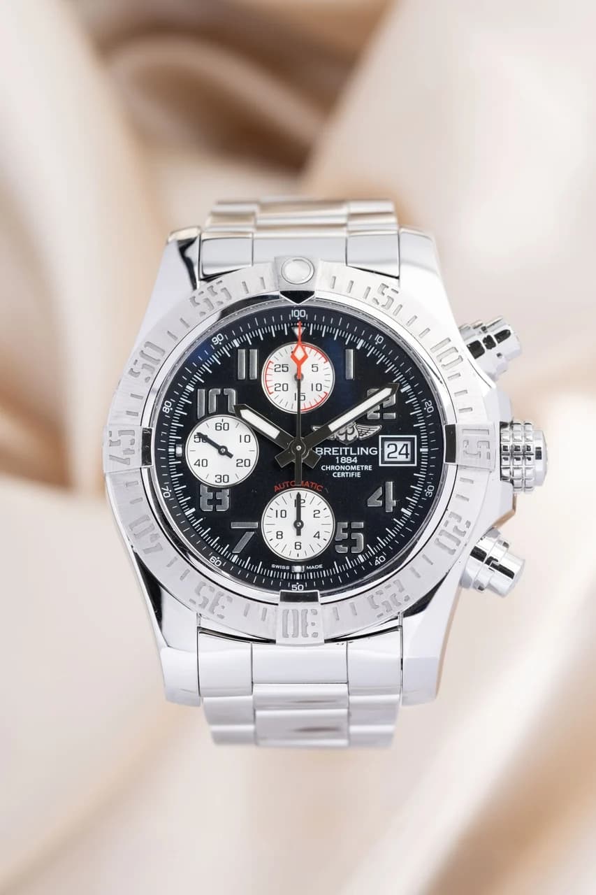 Breitling Avenger – Ref. A13381, Sehr gut – Bild 1/10